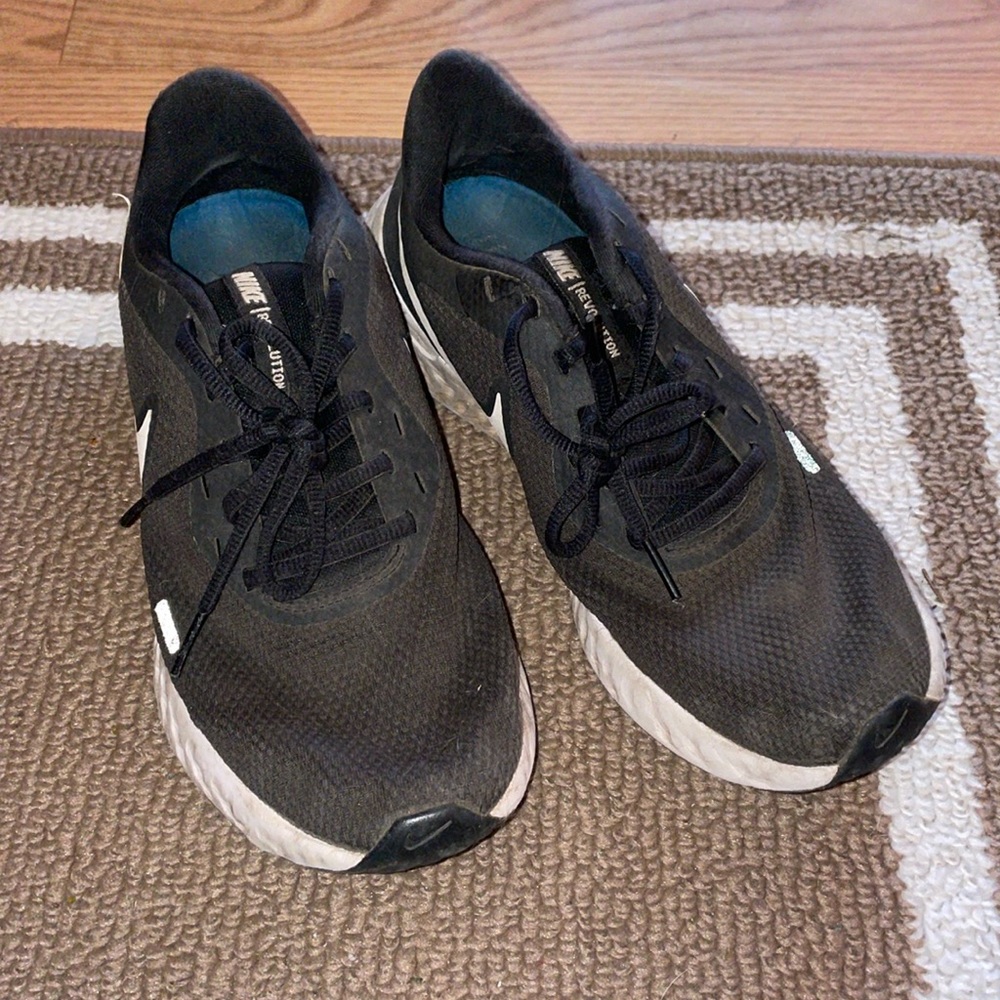 Nike shoes